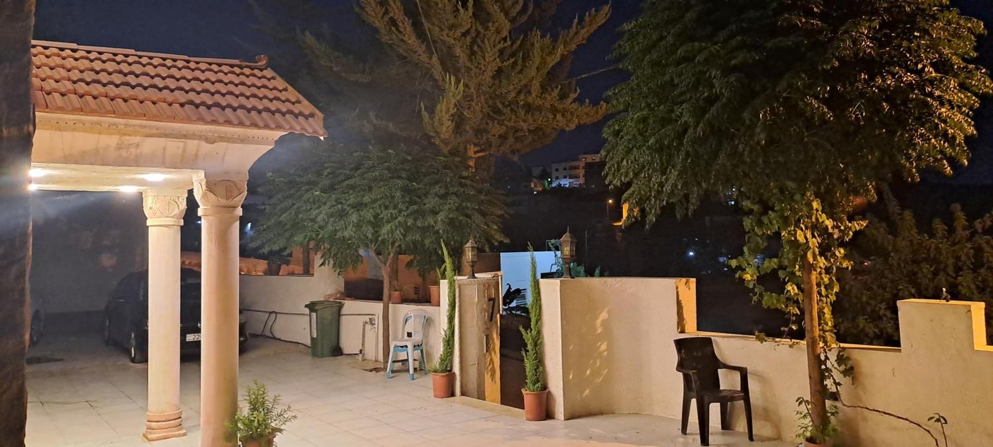Hotel Hadrian'S Arch à Jarash Extérieur photo